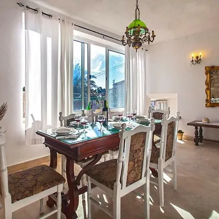 Villa Serventic *